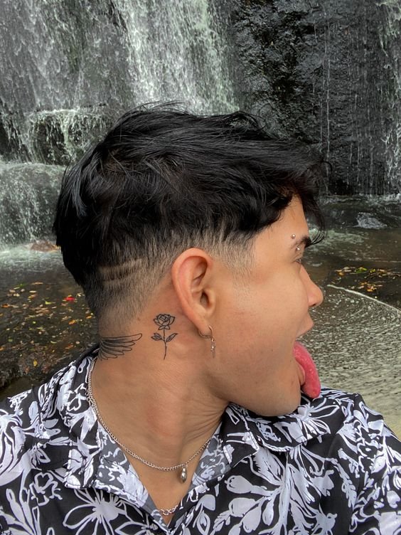 tatuagem atras da orelha26