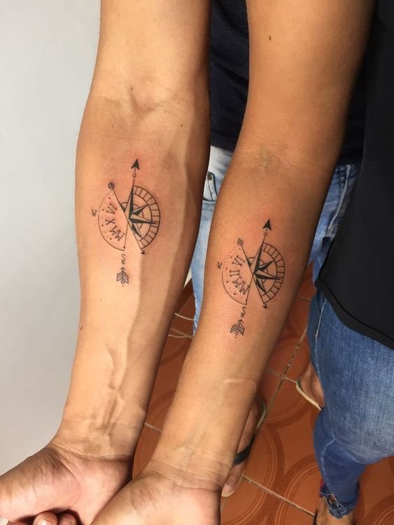 tatuagem de casal moderna10