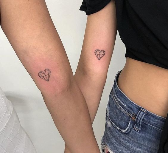 tatuagem de casal moderna14