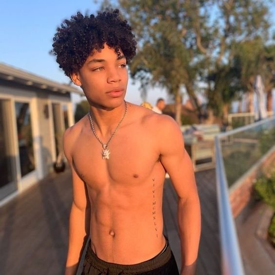 tatuagem na barriga09