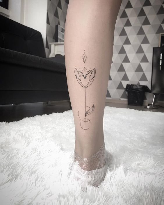 tatuagem na panturrilha feminina01 1