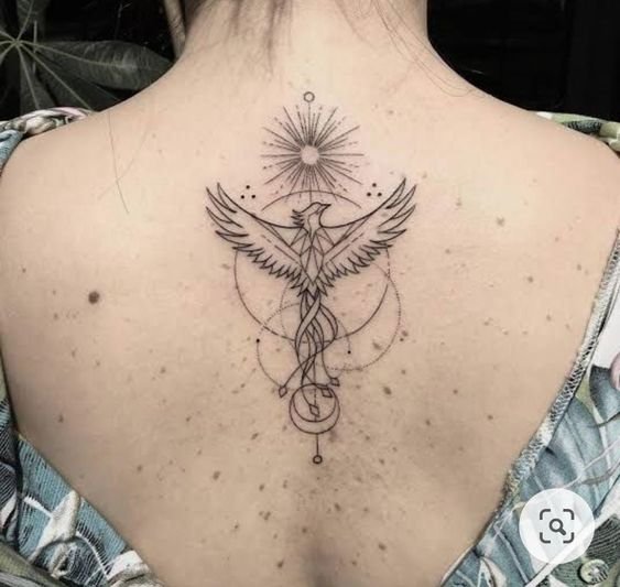 tatuagens-femininas-nas-costas17 tatuagens femininas nas costas17