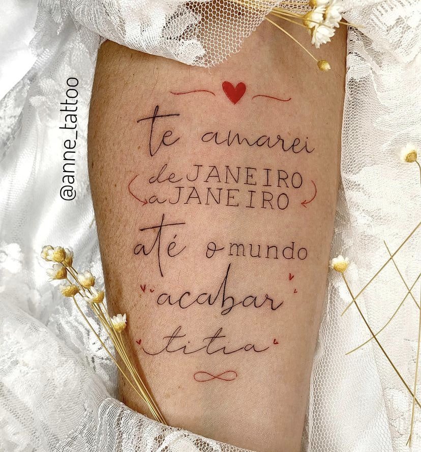 Foto de tatuagem feita por Anne Camargo (@anne_tattoo)