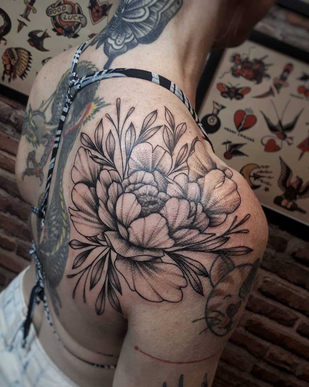 1d42goxhw6rga3hkn5j26lg