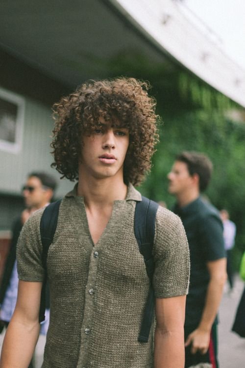 cabelo masculino cacheado 3c252842529