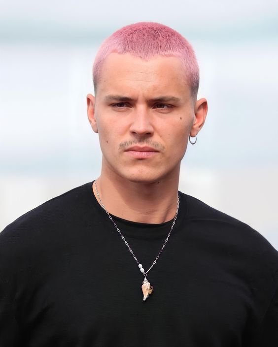 cabelo rosa tendencia206