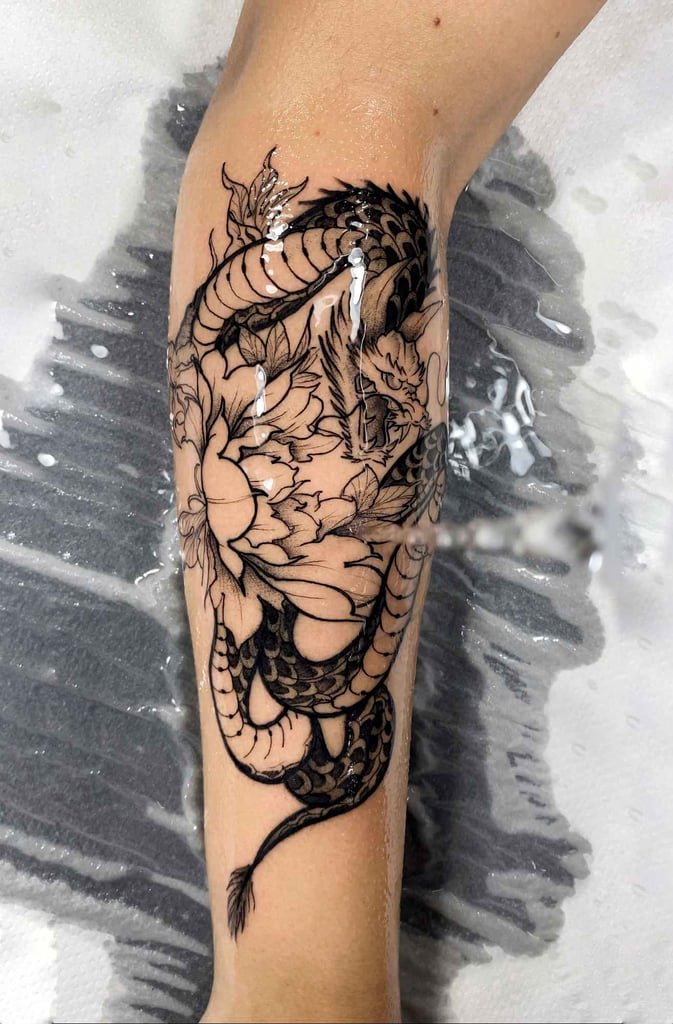 Foto de tatuagem feita por SAM SILVA (@_sam.ttt)