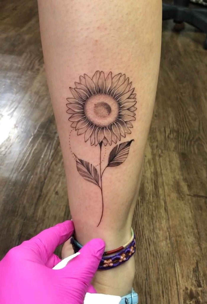 Foto de tatuagem feita por Ju Crispim (@jucrispimtattoo)