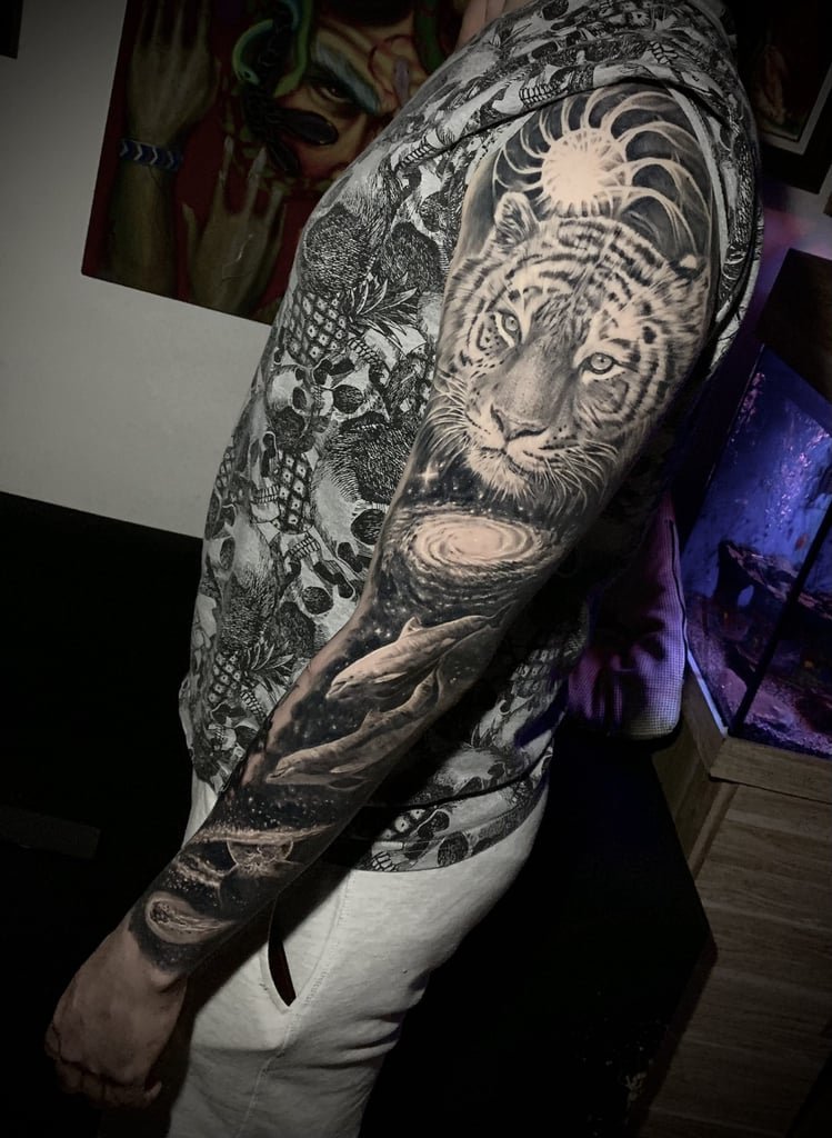 w749-1 Foto de tatuagem feita por Uncas Celuque (@uncasceluque)