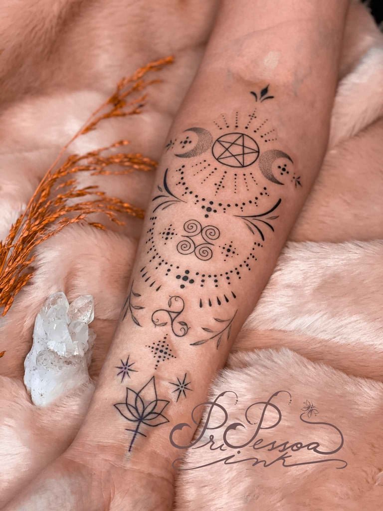 Foto de tatuagem feita por Pri Pessoa ink (@pripessoaink)