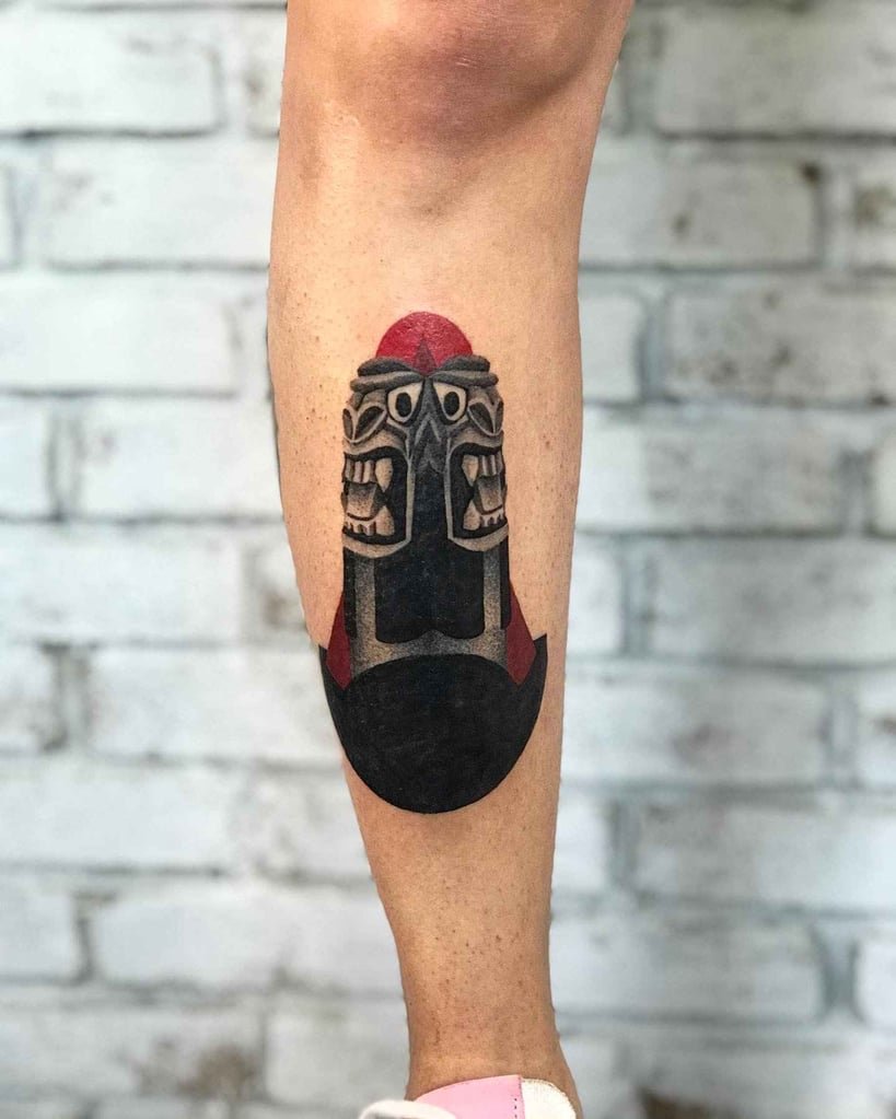 Foto de tatuagem feita por Arem (@arem33)