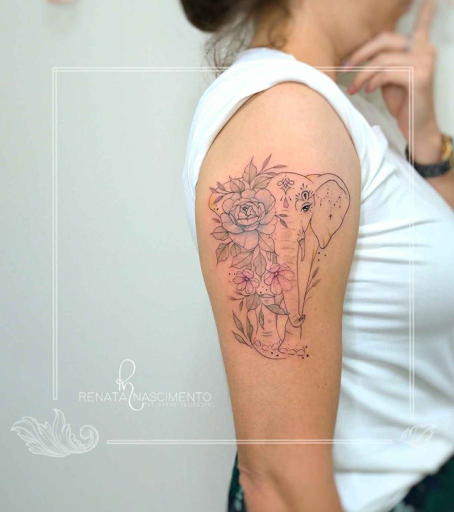 Foto de tatuagem feita por Renata Nascimento (@studiorenata_n)