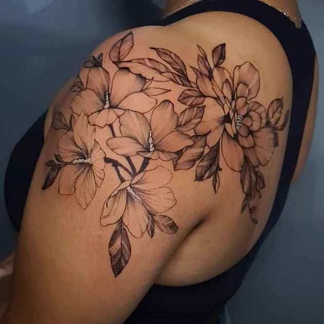 Foto de tatuagem feita por Flavinha Tattoo (@flavinha.tattoo)