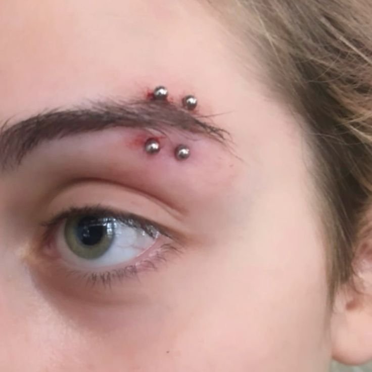 piercing-na-sobrancelha-24 piercing na sobrancelha 24