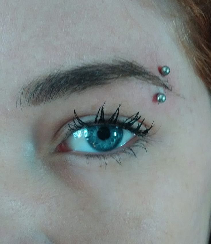 piercing-na-sobrancelha19 piercing na sobrancelha19