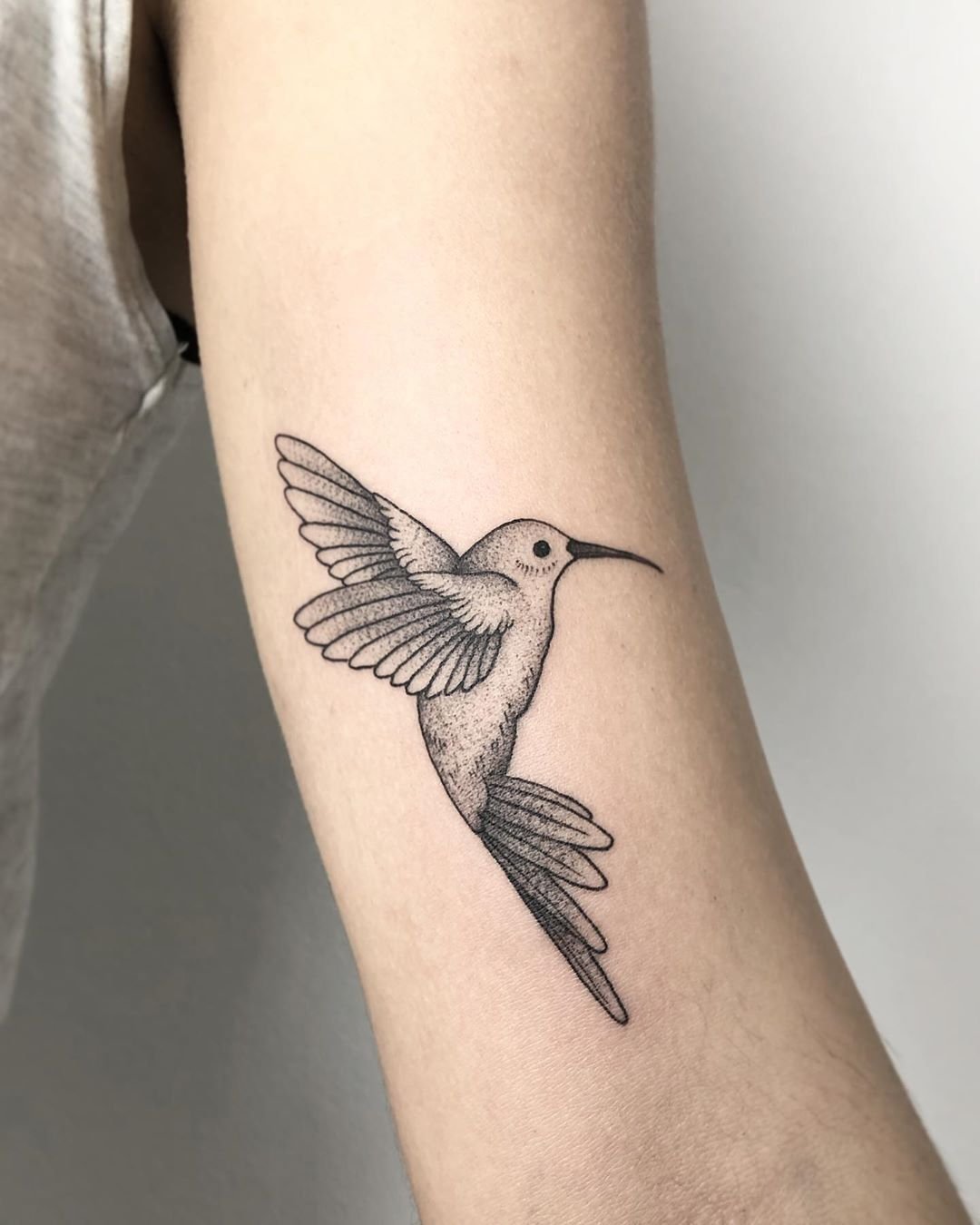 Significado da tatuagem de beija flor