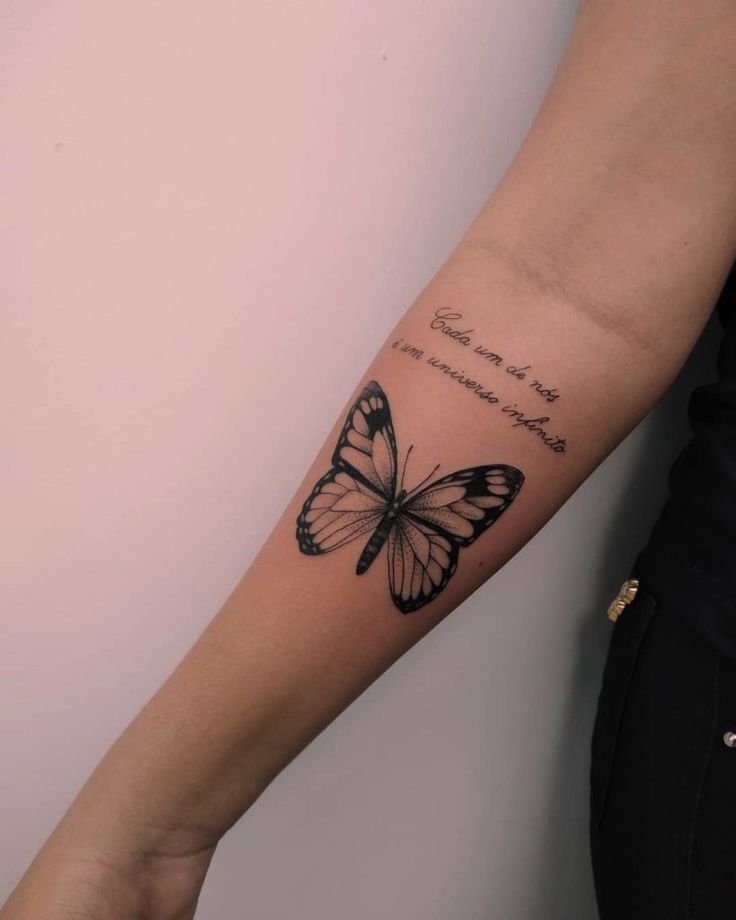 significado da tatuagem de borboleta 24