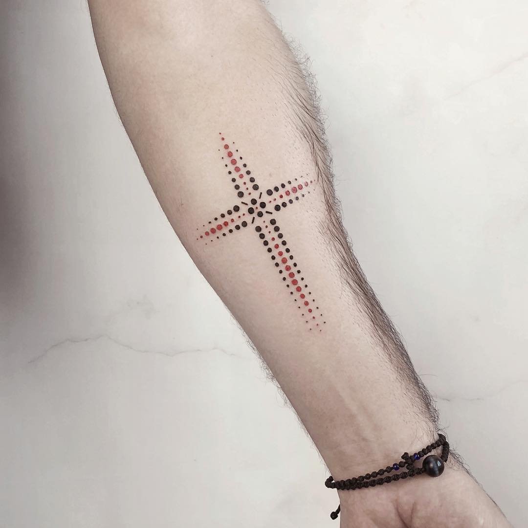 Significado da tatuagem de cruz