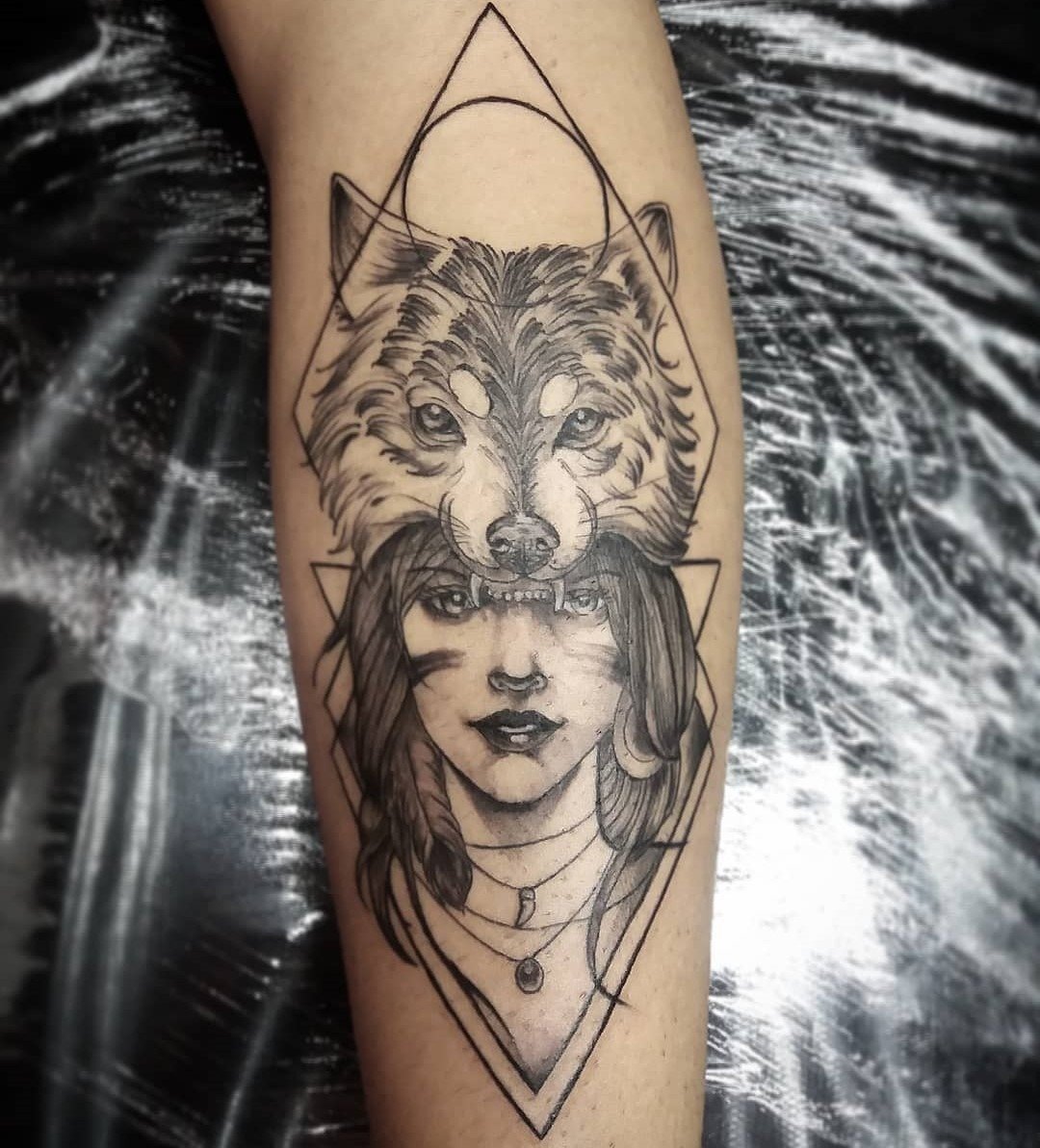 significados da tatuagem de lobo 28