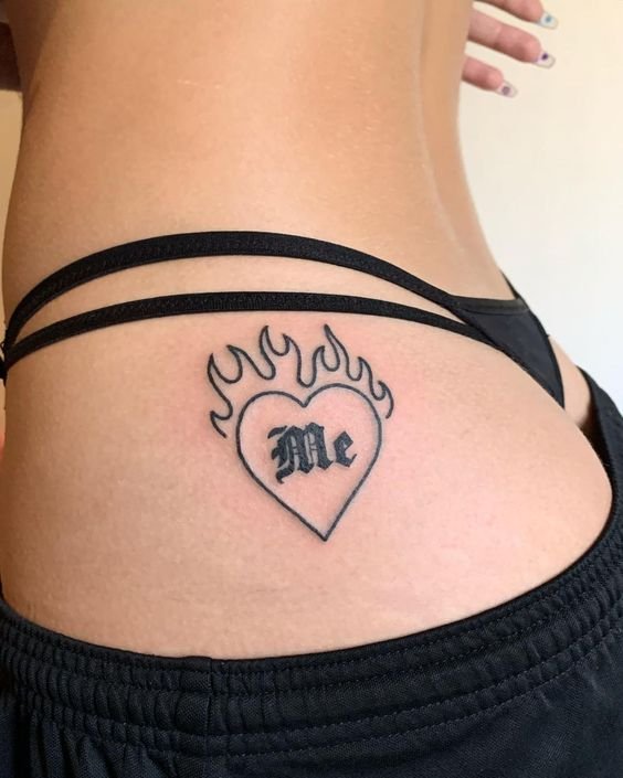 tatuagem na bunda19