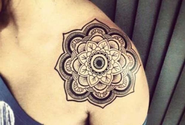 tatuagens-femininas-70-imagens-e-diversos-simbolos-com-significados-marcantes-2_xl Tatuagens Femininas 70 Imagens E Diversos Simbolos Com Significados Marcantes