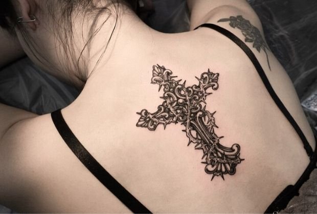 tatuagens-femininas-70-imagens-e-diversos-simbolos-com-significados-marcantes-34_xl Tatuagens Femininas 70 Imagens E Diversos Simbolos Com Significados Marcantes