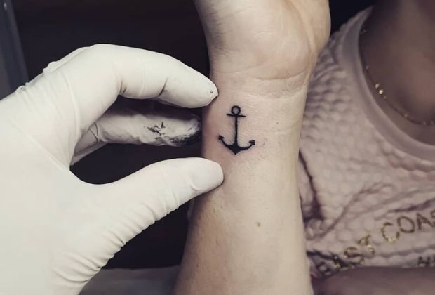 Tatuagens Pequenas 30 Simbolos E X Imagens Para Voce Se Inspirar