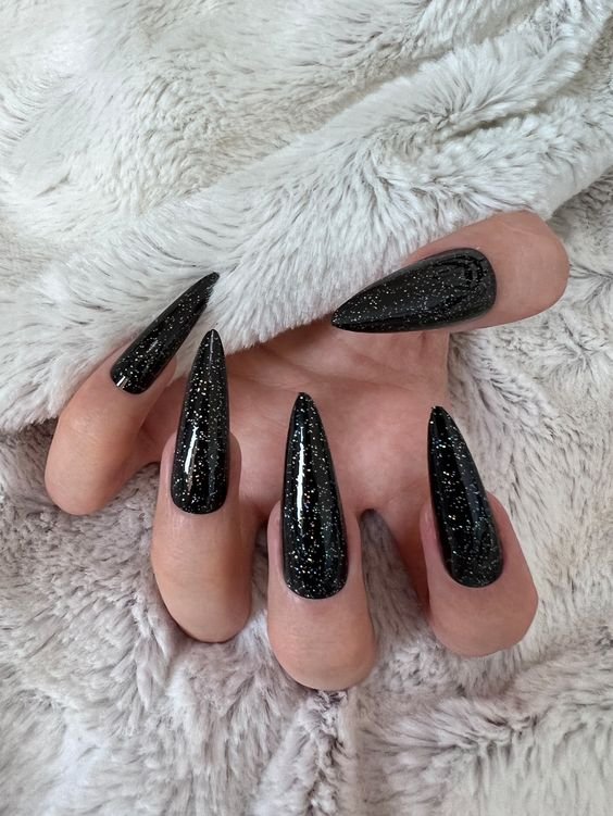 unhas-preta-decoradas16 unhas preta decoradas16