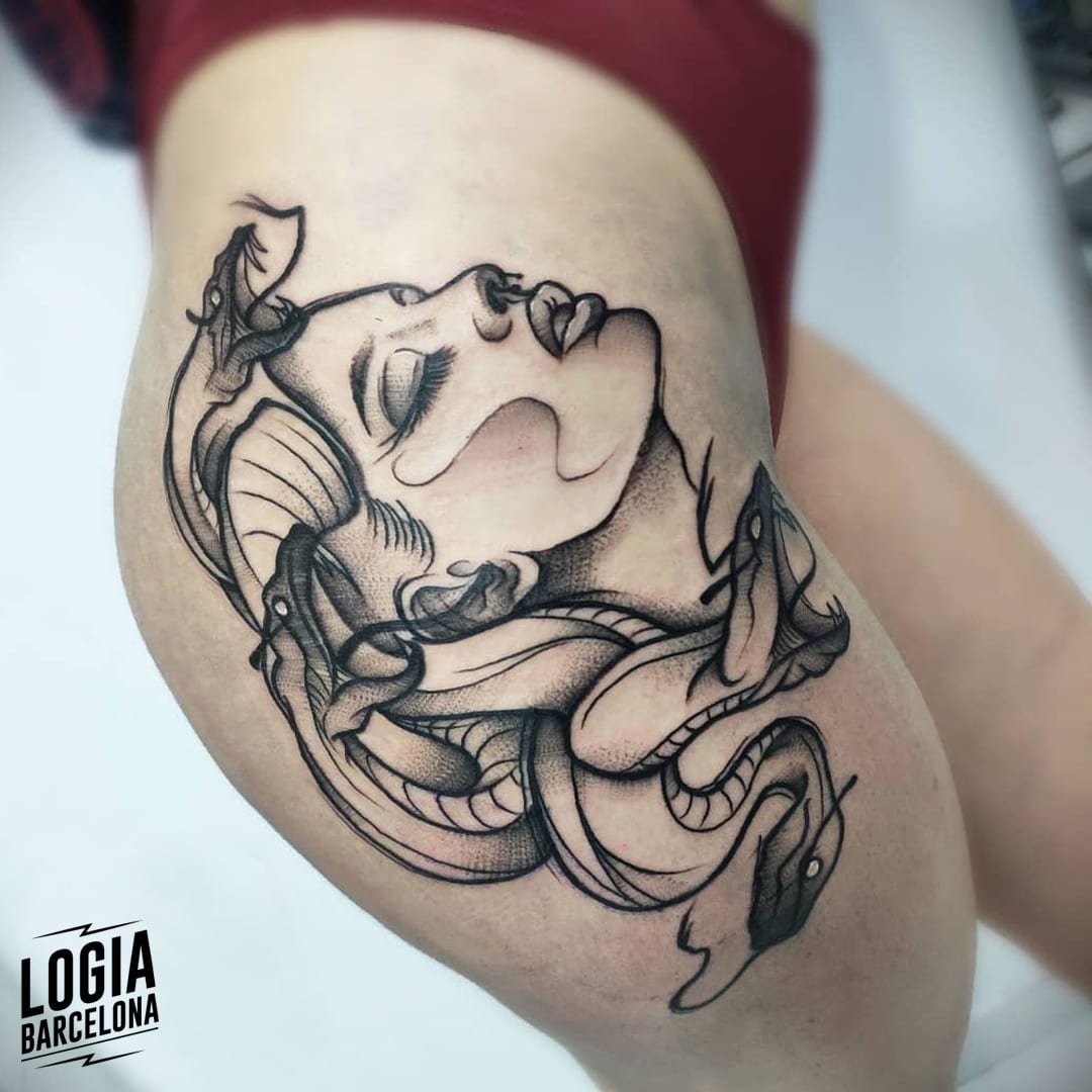 tatuagem-de-medusa-na-coxa-2 tatuagem de medusa na coxa 2