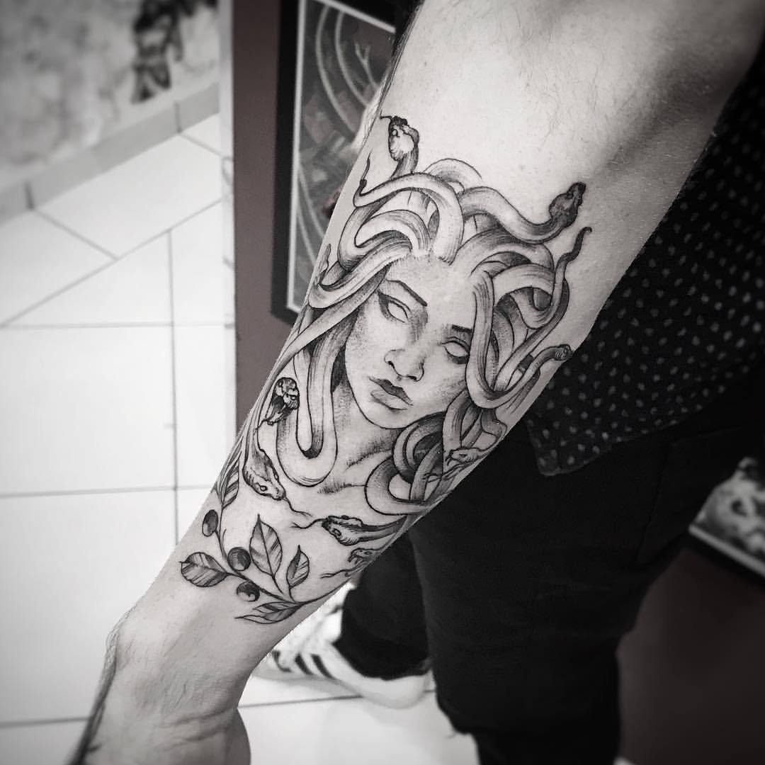 tatuagem-de-medusa-no-braccca7o-2 Tattoo medusa